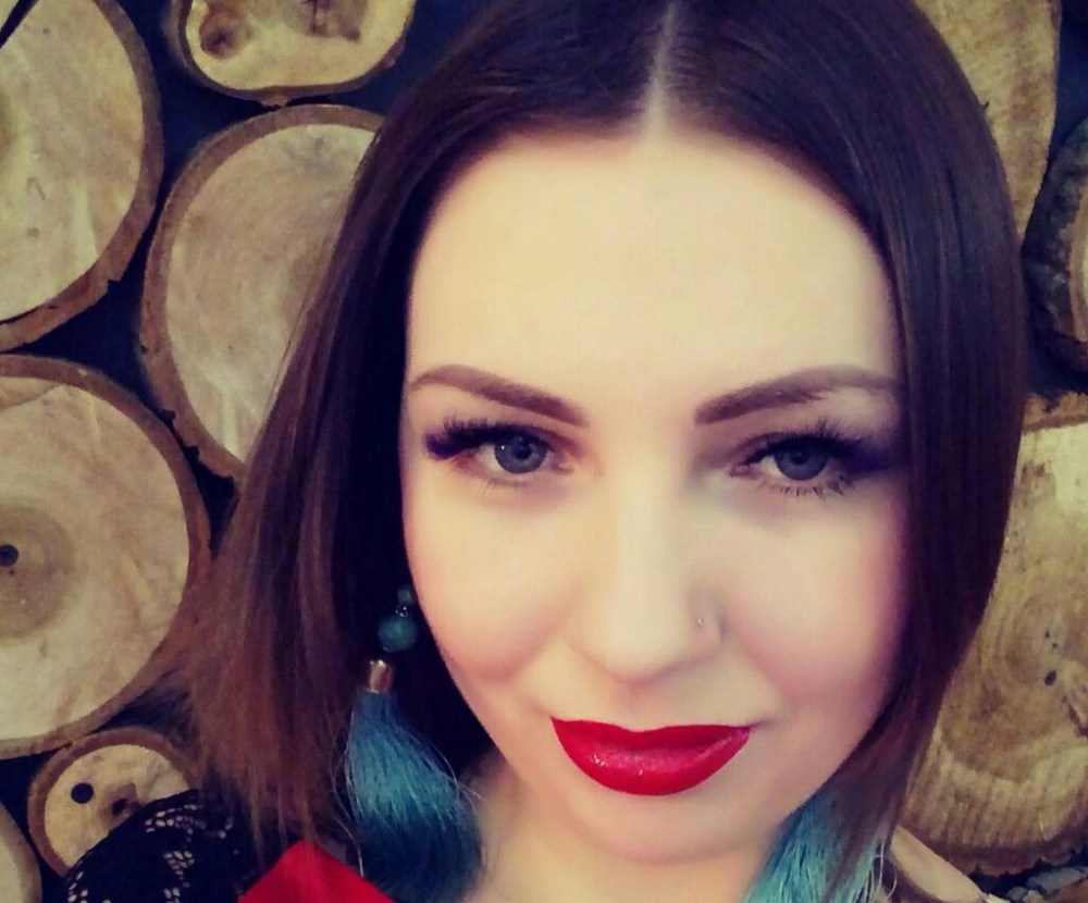 31-летняя Анна Хажаева хочет участвовать в «Миссис Блокнот», так как очень любит риск и азарт
