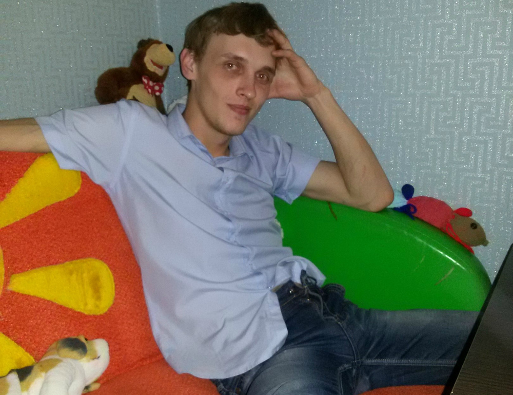 Полицейские Волгодонска рассказали в суде как 23-летний Сергей Мурашов сам нанёс себе травмы и признался в трёх преступлениях