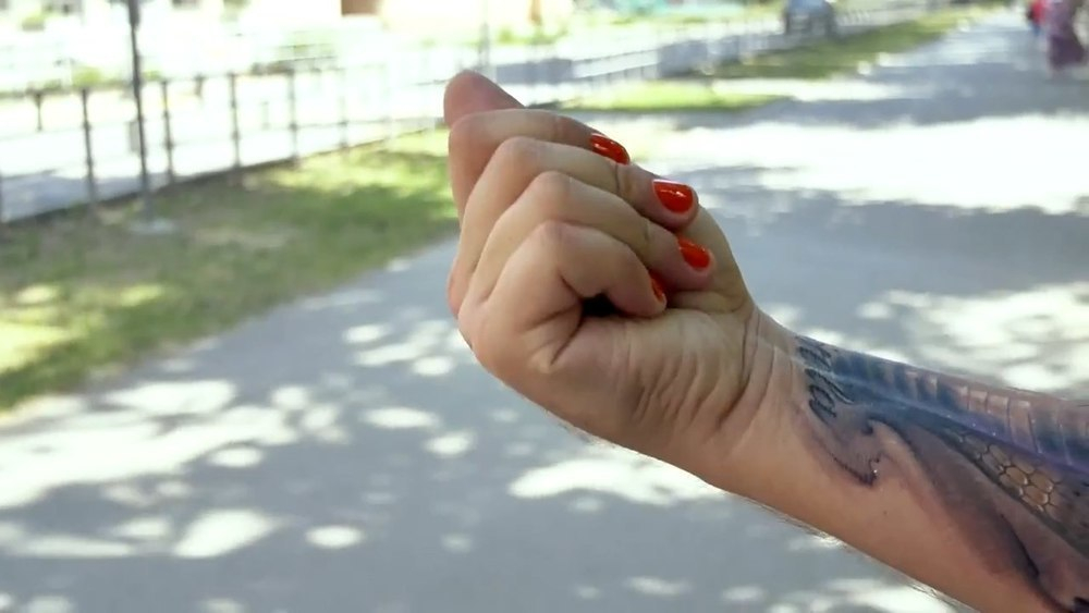 Новый тренд в Волгодонске: борода и красные ногти