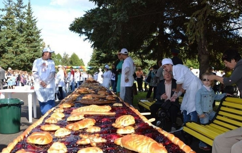 К юбилею Волгодонска испекут 65-метровый пирог