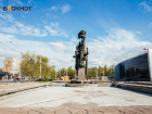 Сухой фонтан для горячих киноманов и строительный энтузиазм: «Корчагинский поход» отражает саму суть Волгодонска 