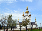 В храмах Волгодонска начали освящать пасхальные куличи