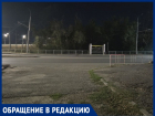 «В подворотне ждет грязевой маньяк?»: волгодончанка рассказала о страшном пути с работы через ночной центральный рынок