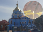 Чудо Господне: в Волгодонске замироточила икона в одной из церквей города