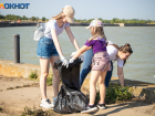 В поисках большого мусора: свыше 1700 кг мусора собрали участники «Чистых игр» на набережной Волгодонска