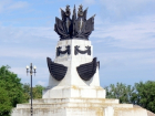 На ремонт памятника эпохи Сталина в Волгодонске заложили 6 млн рублей