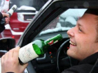 25-летнего пьяного водителя, лишенного прав, задержали на выезде из Волгодонска