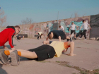 Волгодонец создал спортивную площадку на Набережной в квартале В-9 