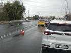 На 2-й Бетонной улице перед мостом через оросительный канал тоже ДТП