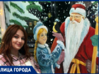 «Кто эта художница?»: как с помощью краски и зубной пасты девушка создает сказочные новогодние картины на стекле в Волгодонске 