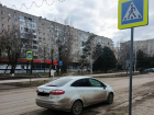За парковку на пешеходном переходе привлекли к ответственности автоледи из Волгодонска