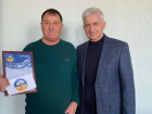 Водителей общественного транспорта наградили за создание новогодней атмосферы в автобусах