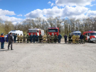Волгодонск потушил условный лесной пожар: огонь «угрожал» дачам и лагерю «Жемчужина Дона»