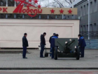 Еще одну военную пушку установили на площади Победы 