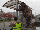 На проспекте Курчатова отремонтировали остановочный павильон