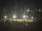 Новый стадион на набережной возле ТРЦ в Волгодонске засветился яркими огнями
