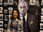 Мисс Волгодонск-2011 оделась в кофту с изображением Путина и станцевала на Болотной площади в Москве