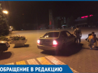 Заехавший на площадь Победы водитель возмутил волгодончанку