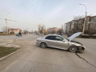 Две иномарки попали в ДТП в Волгодонске на проспекте Мира