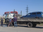 В Волгодонске в Красном Яру произошло ДТП - обе машины увезли на эвакуаторе