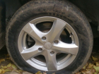 В Волгодонске орудует «колесный маньяк», прокалывающий шины