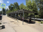 Десяток урн и угроза потопа: первые кадры ГИГА-остановки в Шлюзах 