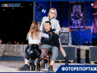 Летающие презервативы, стриптизерши и рычание движков: как прошло открытие Донского байк-фестиваля в Цимлянске