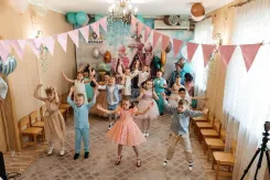 Март – время чудес и новых возможностей: детский сад «Премьер» дарит мамам выгоду