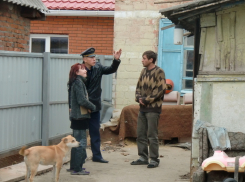 Пожарные и полиция сходили в гости к неблагополучным семьям Волгодонска 