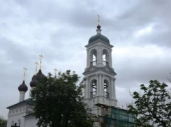 В Ярославле восстановили знаменитую колокольню  с крестом из Волгодонска