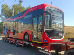 Современный низкопольный троллейбус прибыл в Волгодонск 