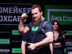 Дмитрий Кудряшов в первом раунде отправил американца в нокаут