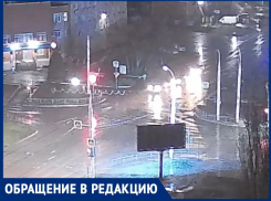 «Экран слепит водителей!»: горожанин волнуется на безопасность дорожного движения на оживленном перекрестке