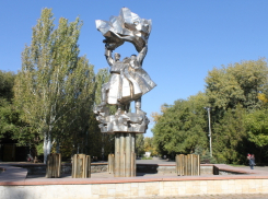 В Волгодонске фонтан в парке Победы хотят сровнять с землей