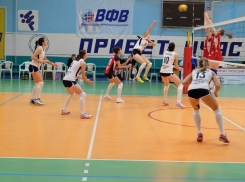 Открывая следующий тур чемпионата, волгодонский «Импульс» встретится с сильнейшей волейбольной командой