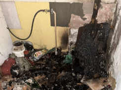 «Наш дом мог взлететь на воздух от взрыва газа»: в «нехорошей» квартире на Степной произошел пожар под газовым шлангом, когда хозяин ушел гулять 