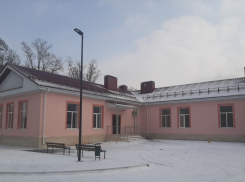 В поселке с населением 700 человек в Цимлянском районе капитально отремонтировали школу за 85 миллионов рублей