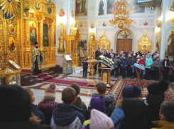 Традиционно с молебна начался в Волгодонске ежегодный Ушаковский фестиваль