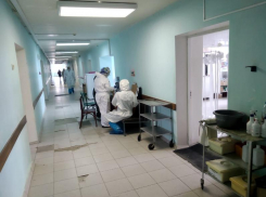 Десять пациентов скончались в ковидном госпитале Волгодонска за сутки