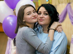 Арина Курникова и ее мама Лейсян Бирючина