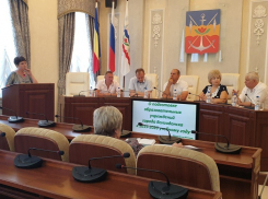 Депутаты Волгодонска обсудили назревающий кадровый дефицит учителей