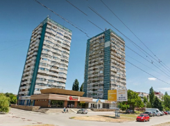 В высотках на Курчатова отключат холодную воду