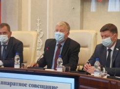 «Ливневки не справились, а на крышу детсада упали деревья»: глава администрации о последствиях непогоды в Волгодонске 