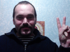 50-летний мужчина попытался поджечь военкомат в Морозовске