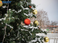 Новый год не за горами: в администрации Волгодонска обсудили, как и когда город будет украшен к праздникам