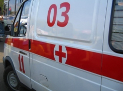 На автодороге Ростов-Волгодонск лоб в лоб столкнулись пассажирский автобус и легковушка – есть пострадавшие