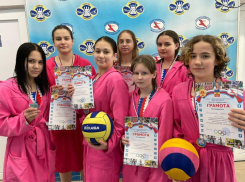 Ватерполистки Волгодонска достойно отстояли честь города на Первенстве по водному поло