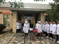  Календарь: Волгодонский медицинский колледж отмечает 45-летие  