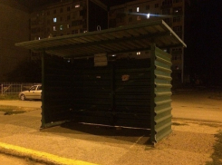 Ждать автобус на таких остановках одни мучения, - читатель 