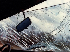 Два человека погибли и пять пострадали в страшном ДТП на автодороге Семикаракорск-Большая Мартыновка